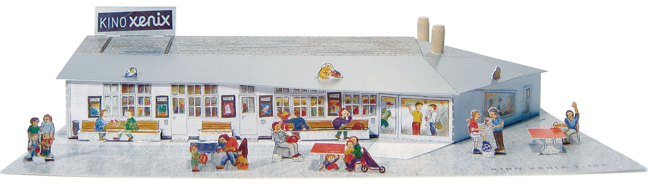 Der zweite Baubogen des Kino Xenix in Zürich entstand 2007, nach dem das Kino umgebaut wurde. Das Modell entspricht dem Massstab 1:100. Im Innern des Models ist ein kleiner Trickfilm im Cinema Ombro Prinzip zu sehen. Der Papierstreifen mit den bewegten Motiven wird mit Holzdübel auf und abgespult.